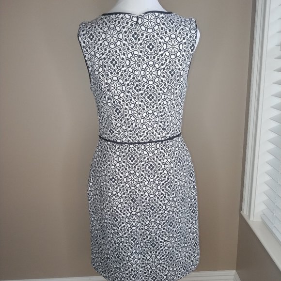 Merona Fitted Dress Size M, NWOT - Picture 7 of 7